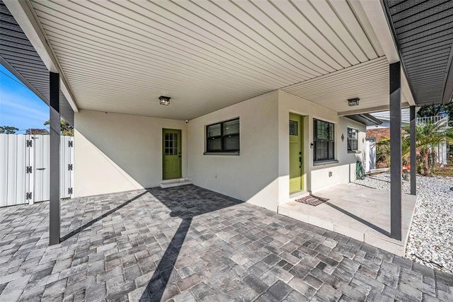 1713 W SAINT ISABEL STREET, Tampa, FL 33607