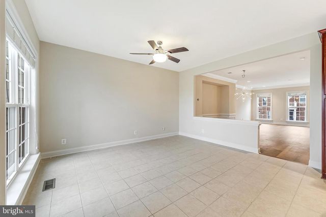 20619 ERSKINE TER, Ashburn, VA 20147