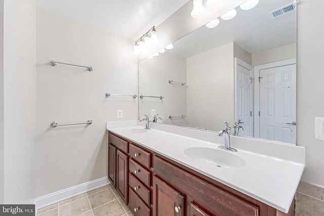 20619 ERSKINE TER, Ashburn, VA 20147