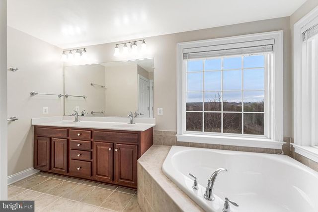 20619 ERSKINE TER, Ashburn, VA 20147