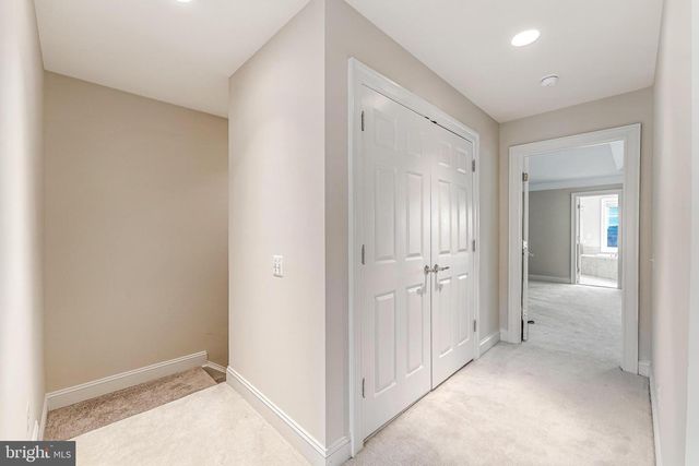 20619 ERSKINE TER, Ashburn, VA 20147