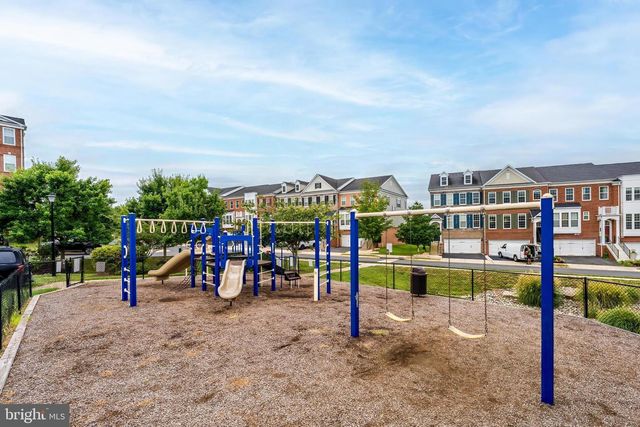 20619 ERSKINE TER, Ashburn, VA 20147