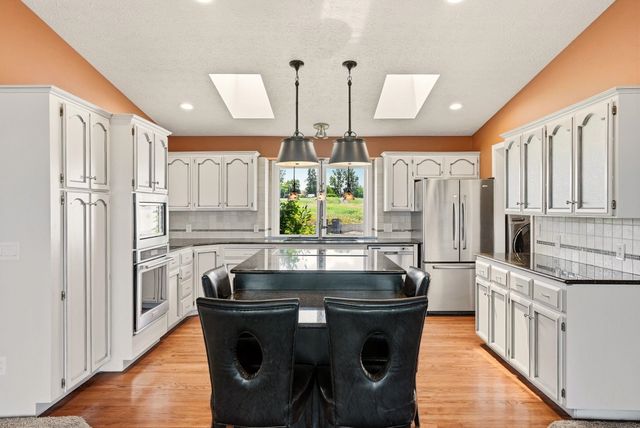 7217 E UHLIG Rd, Spokane, WA 99217