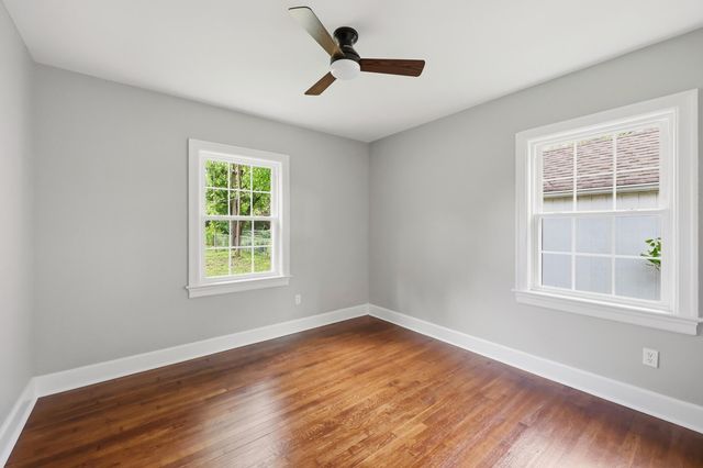 512 Rosemont Garden, Lexington, KY 40503