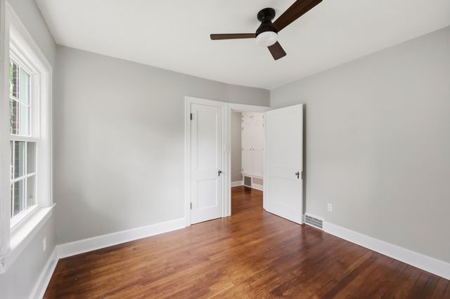 512 Rosemont Garden, Lexington, KY 40503