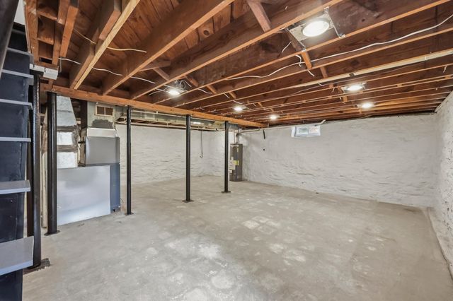 512 Rosemont Garden, Lexington, KY 40503
