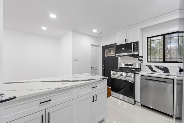 923 Rockaway Avenue, Brooklyn, NY 11212