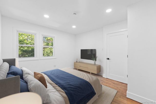 923 Rockaway Avenue, Brooklyn, NY 11212