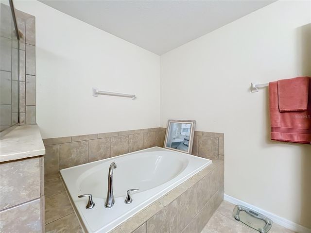 3514 RODRICK CIRCLE, Orlando, FL 32824