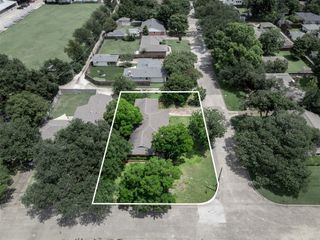9904 Ontario Lane, Dallas, TX 75220