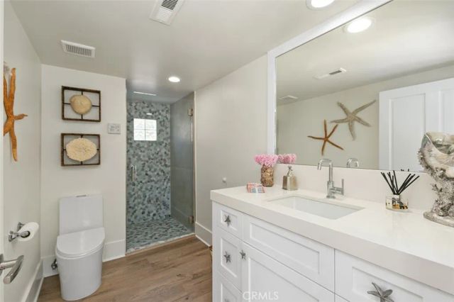 780 Via Lido Soud, Newport Beach, CA 92663