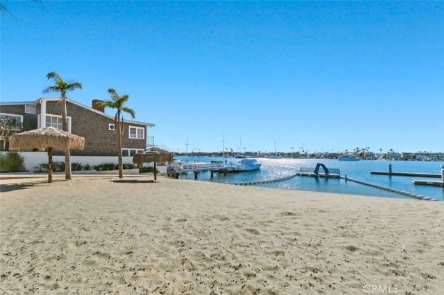 780 Via Lido Soud, Newport Beach, CA 92663