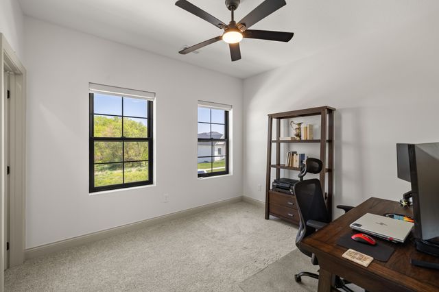4232 Westgate Parkway, Clive, IA 50325