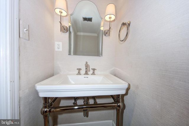 4509 TOURNAY RD, Bethesda, MD 20816