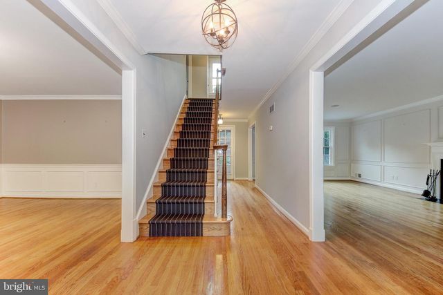 4509 TOURNAY RD, Bethesda, MD 20816