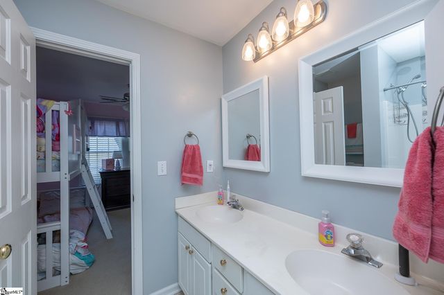 47 N Orchard Farms Avenue, Simpsonville, SC 29681
