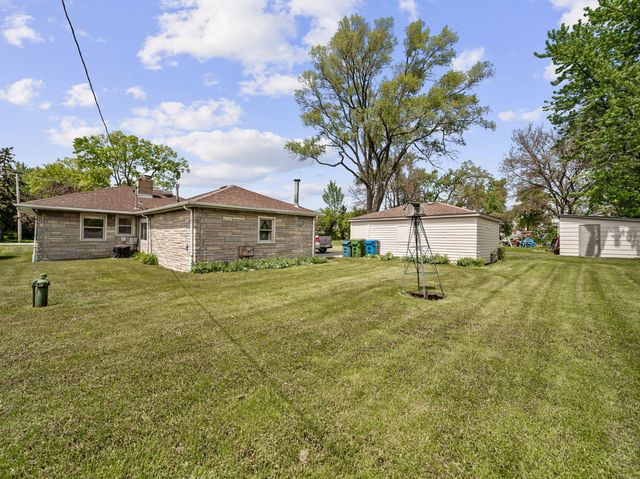 4N365 9th Avenue, Addison, IL 60101