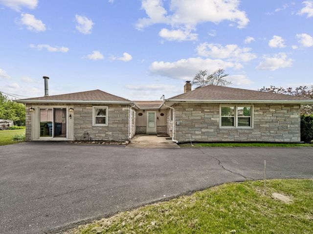 4N365 9th Avenue, Addison, IL 60101