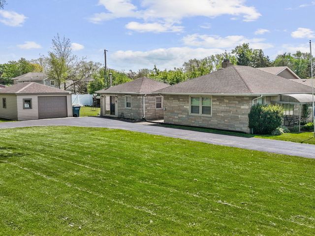 4N365 9th Avenue, Addison, IL 60101