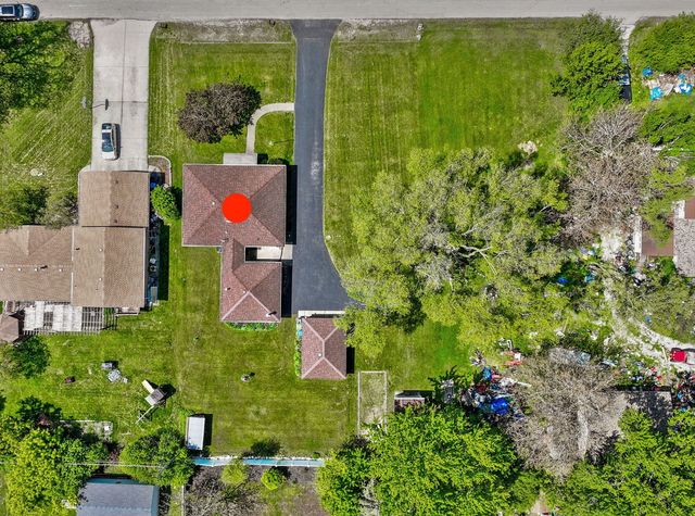 4N365 9th Avenue, Addison, IL 60101