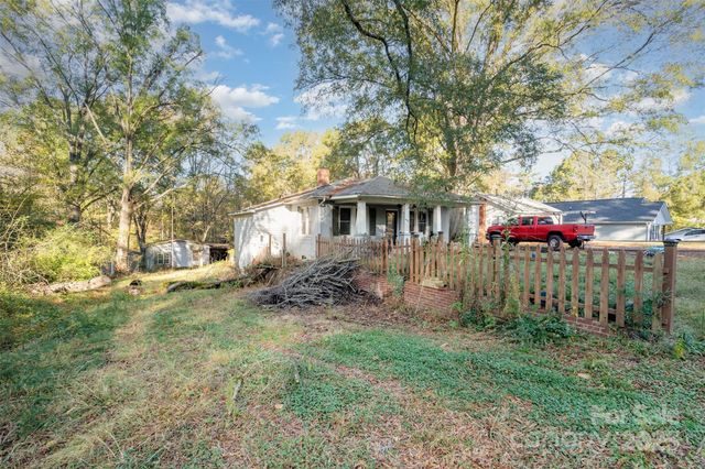 420 Brookwood Avenue, Albemarle, NC 28001