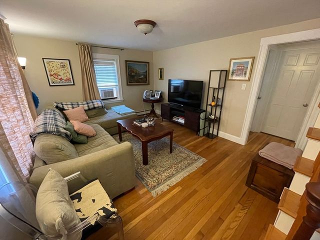 20 Oak Road, Medford, MA 02155