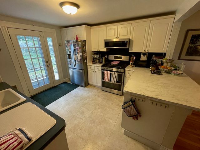20 Oak Road, Medford, MA 02155