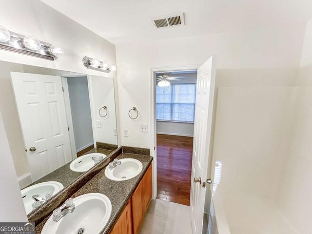 2027 Oakbluff Drive, Austell, GA 30103