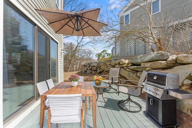 12 Heather Court, Nashua, NH 03062