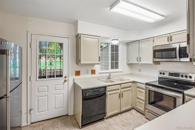 10212 W Dartmouth Avenue, Denver, CO 80227