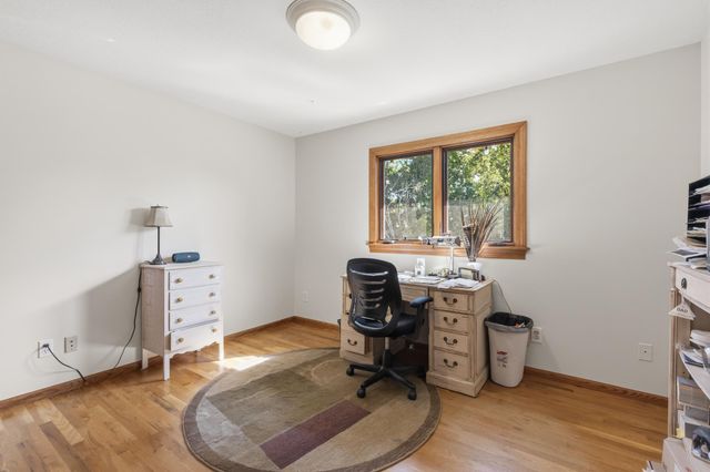 17924 Ingrid Court, Lakeville, MN 55044