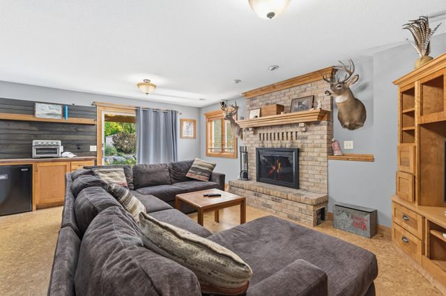 17924 Ingrid Court, Lakeville, MN 55044