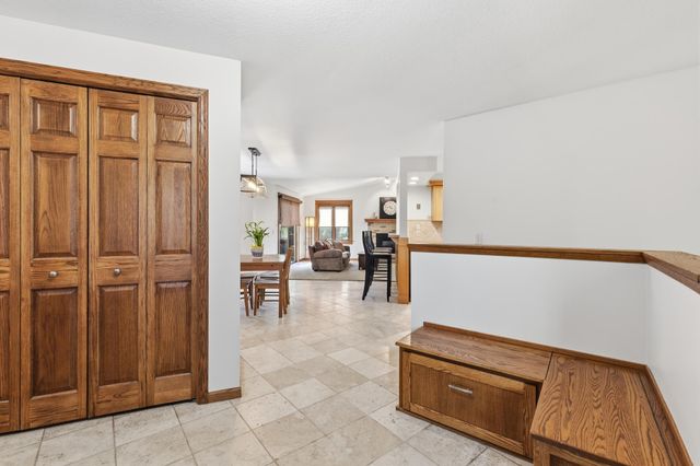 17924 Ingrid Court, Lakeville, MN 55044