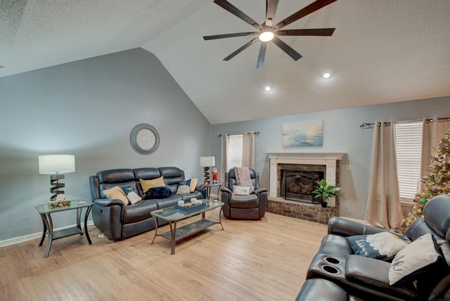 1016 Maidstone Drive, Summerville, SC 29483