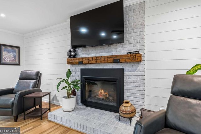 135 E Lakeview Drive NE, Milledgeville, GA 31061