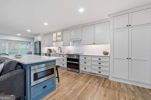 135 E Lakeview Drive NE, Milledgeville, GA 31061