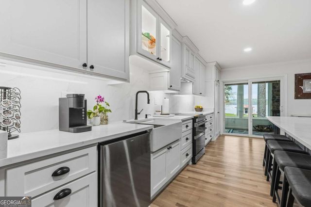 135 E Lakeview Drive NE, Milledgeville, GA 31061