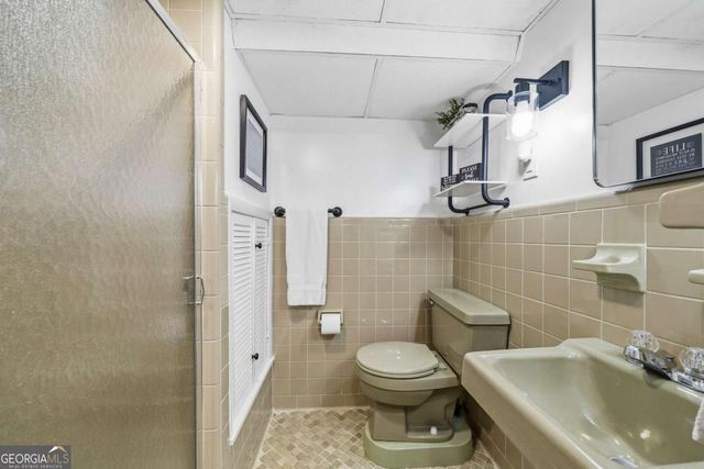 135 E Lakeview Drive NE, Milledgeville, GA 31061