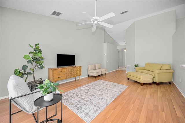 1721 HUNTER LANE, Tarpon Springs, FL 34689