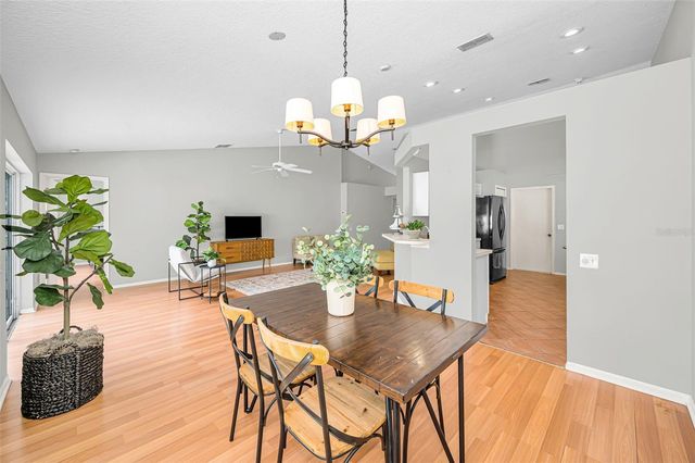 1721 HUNTER LANE, Tarpon Springs, FL 34689