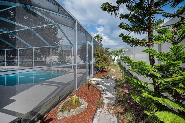 1721 HUNTER LANE, Tarpon Springs, FL 34689
