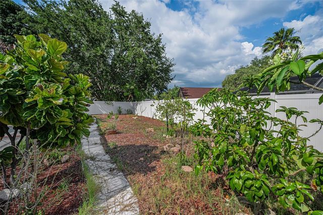 1721 HUNTER LANE, Tarpon Springs, FL 34689