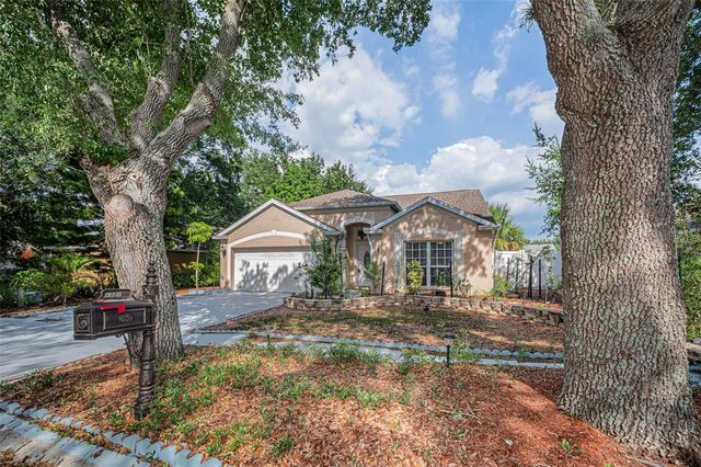 1721 HUNTER LANE, Tarpon Springs, FL 34689