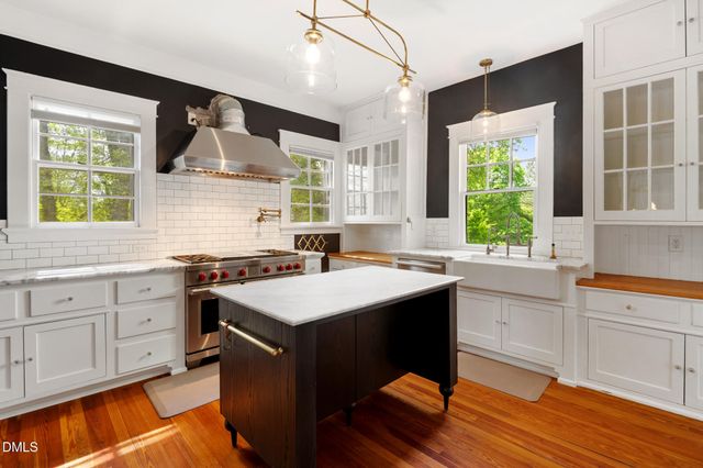 311 S Fayetteville Street, Clayton, NC 27520