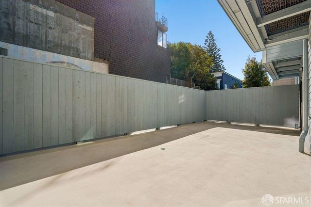 2040 Laguna Street 103, San Francisco, CA 94115