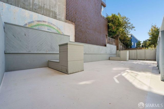 2040 Laguna Street 103, San Francisco, CA 94115
