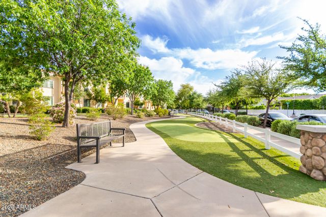 2877 E VIRGINIA Street, Gilbert, AZ 85296