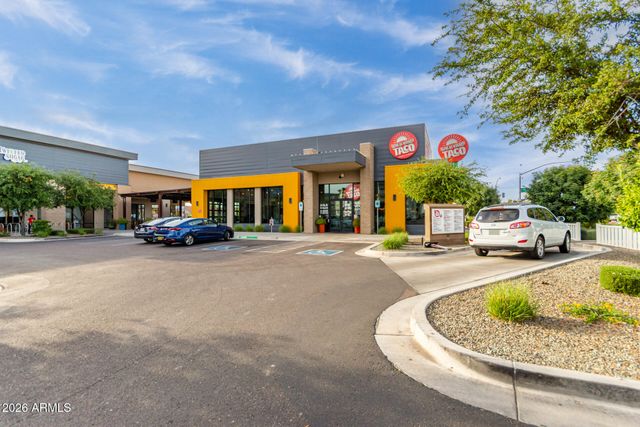 2877 E VIRGINIA Street, Gilbert, AZ 85296