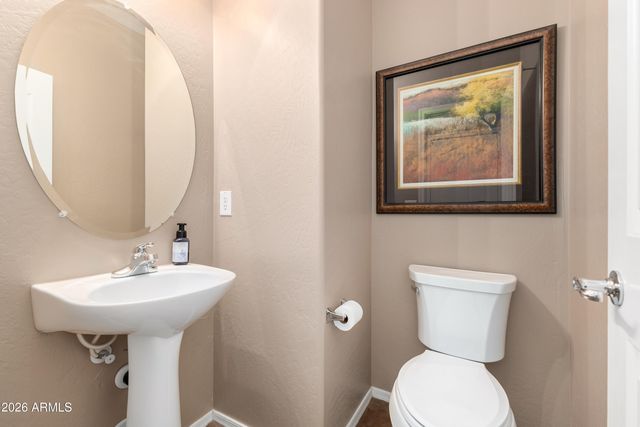 2877 E VIRGINIA Street, Gilbert, AZ 85296