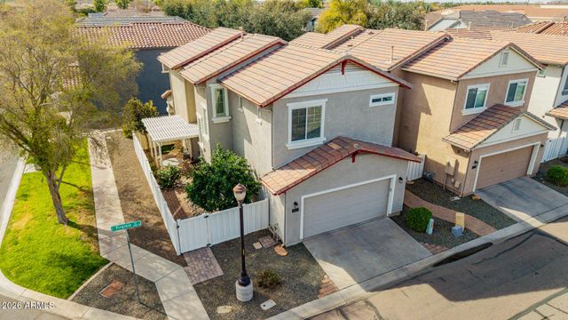 2877 E VIRGINIA Street, Gilbert, AZ 85296